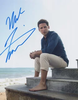 Mark Feuerstein autograph