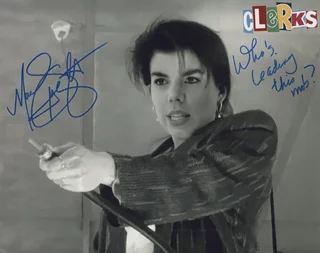Marilyn Ghigliotti autograph