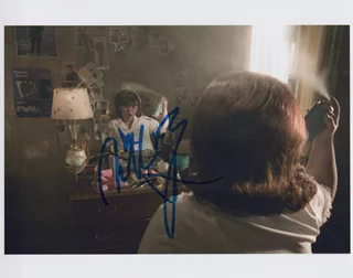 Nikki Blonsky autograph