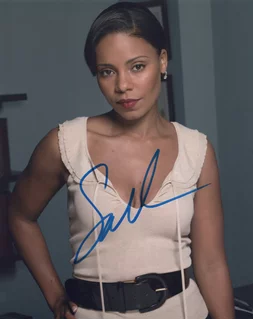 Sanaa Lathan autograph