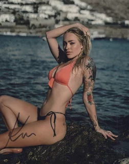 Katie Moore autograph