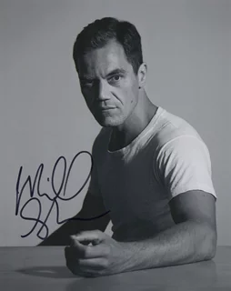 Michael Shannon autograph