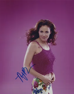 Amy Brenneman autograph