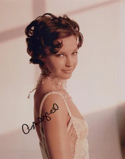 Ashley Judd autograph