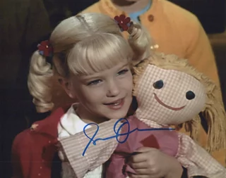 Susan Olsen autograph