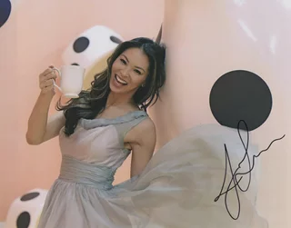 Jessica Lee autograph