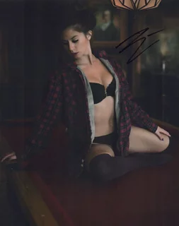 Alyssa Mei Liu autograph