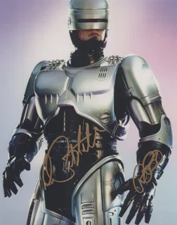 Peter Weller autograph