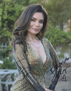 Brenda Mejia autograph