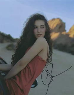 Carolina Rezende autograph