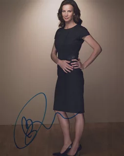 Rachel Griffiths autograph