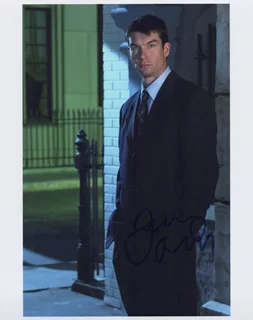 Jerry O'Connell autograph