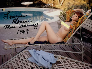 Lorrie Menconi autograph