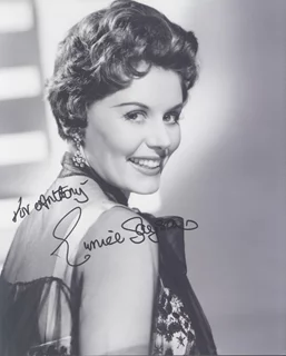 Eunice Gayson autograph