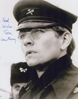 Tom Courtenay autograph