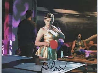 Rachel Bloom autograph