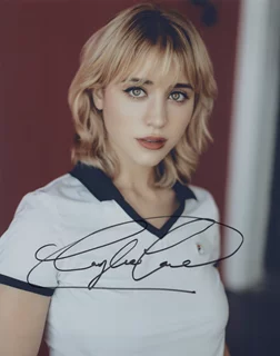 Caylee Cowan autograph