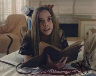 Jenna Davis autograph