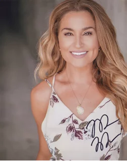 Mara Marini autograph