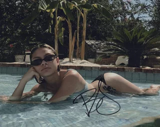 Bella Shepard autograph