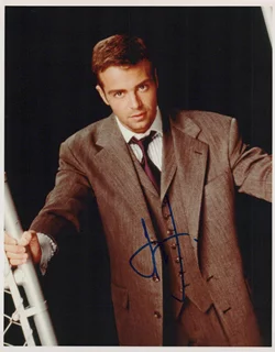 Joey Lawrence autograph