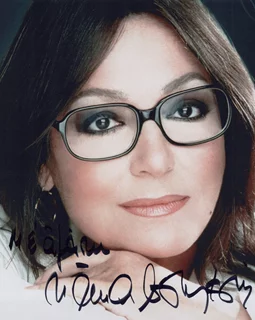Nana Mouskouri autograph