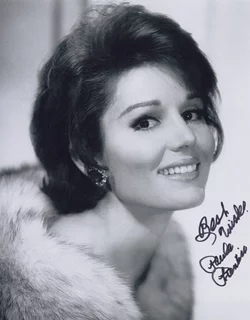 Paula Prentiss autograph