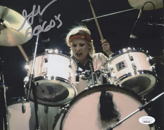 Gina Schock autograph