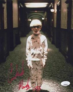 Courtland Mead autograph