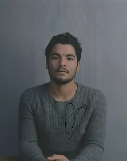 Bobby Soto autograph