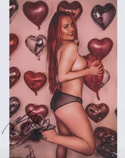 Julia Tiffany autograph