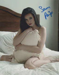 Samantha Paige autograph