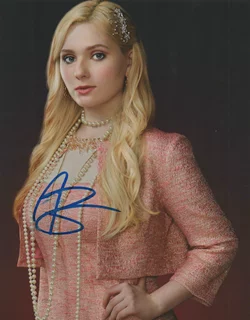Abigail Breslin autograph