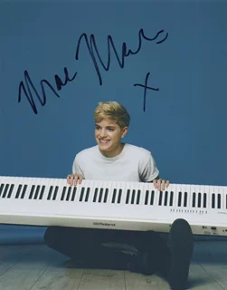 Mae Martin autograph