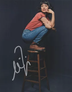 Melissa Villasenor autograph