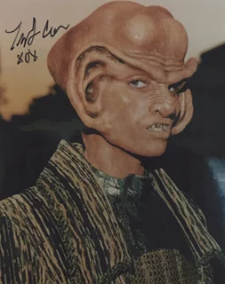 Tracee Cocco autograph