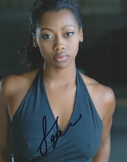 Shakira Ja'nai Paye autograph