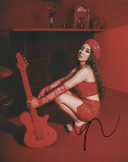 Ellie Soufi autograph