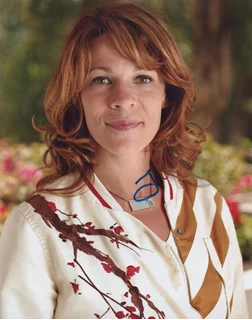 Lili Taylor autograph