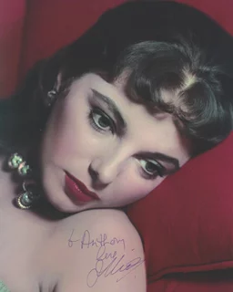 Joan Collins autograph