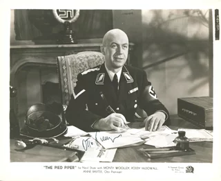 Otto Preminger autograph