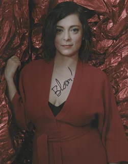 Rachel Bloom autograph