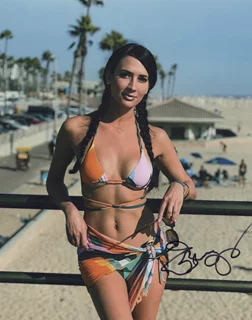 Erin Ziering autograph