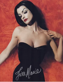 Lisa Marie autograph