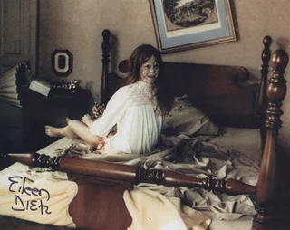 Eileen Dietz autograph