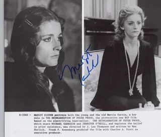 Margot Kidder autograph