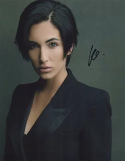 Kayla Eva autograph