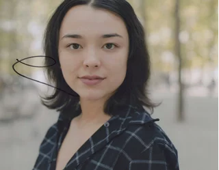 Midori Francis autograph