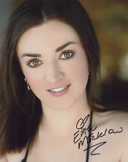 Erin Micklow autograph