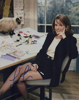 Lea Thompson autograph